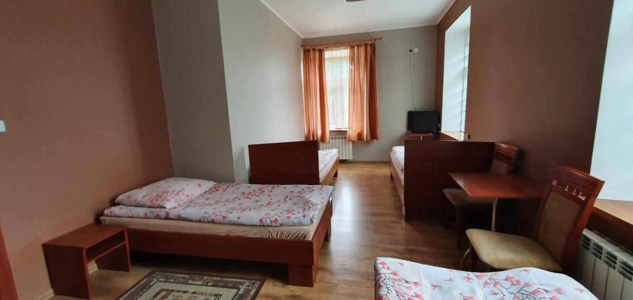 Noclegi Tyczyn Luaran gambar